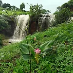 Shinde\'S Tikona Valley Farm