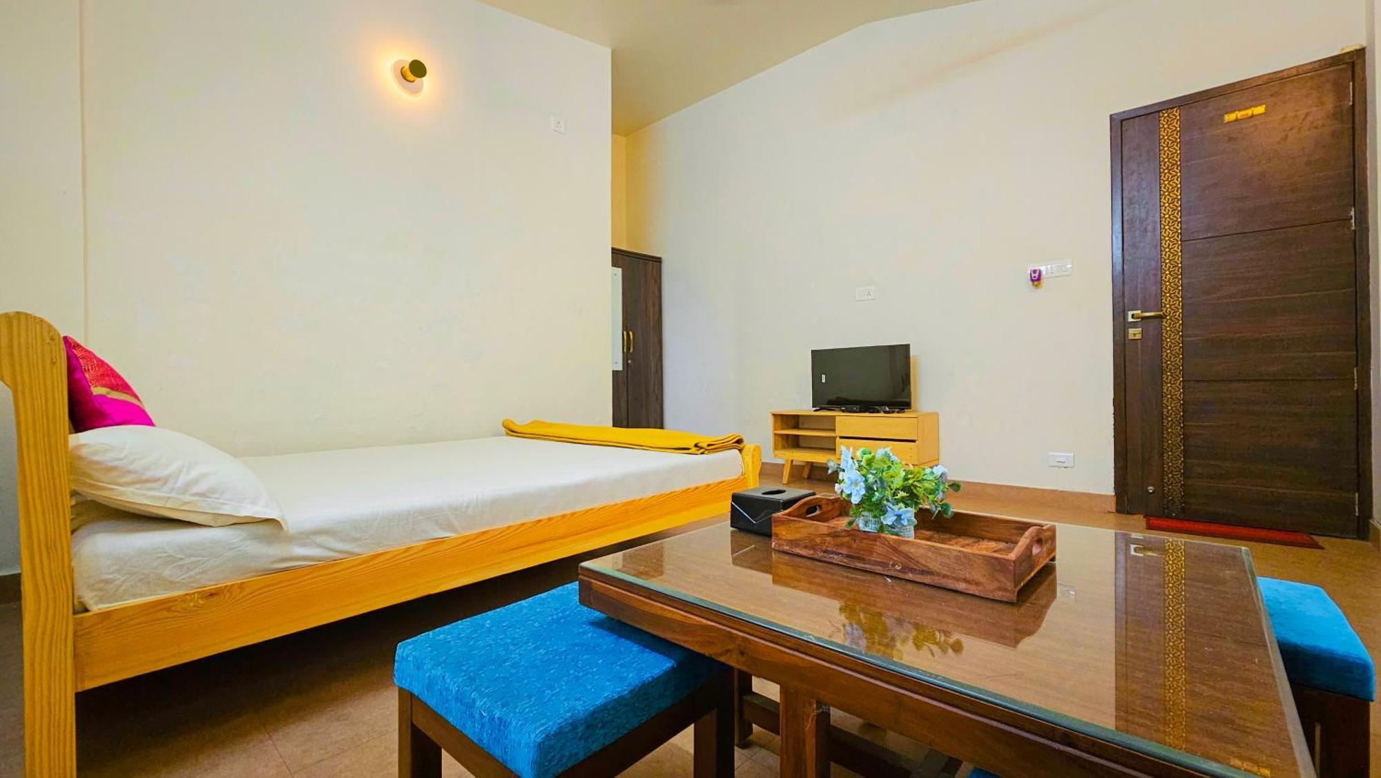Shinde's Tikona Valley Farm Farm stay