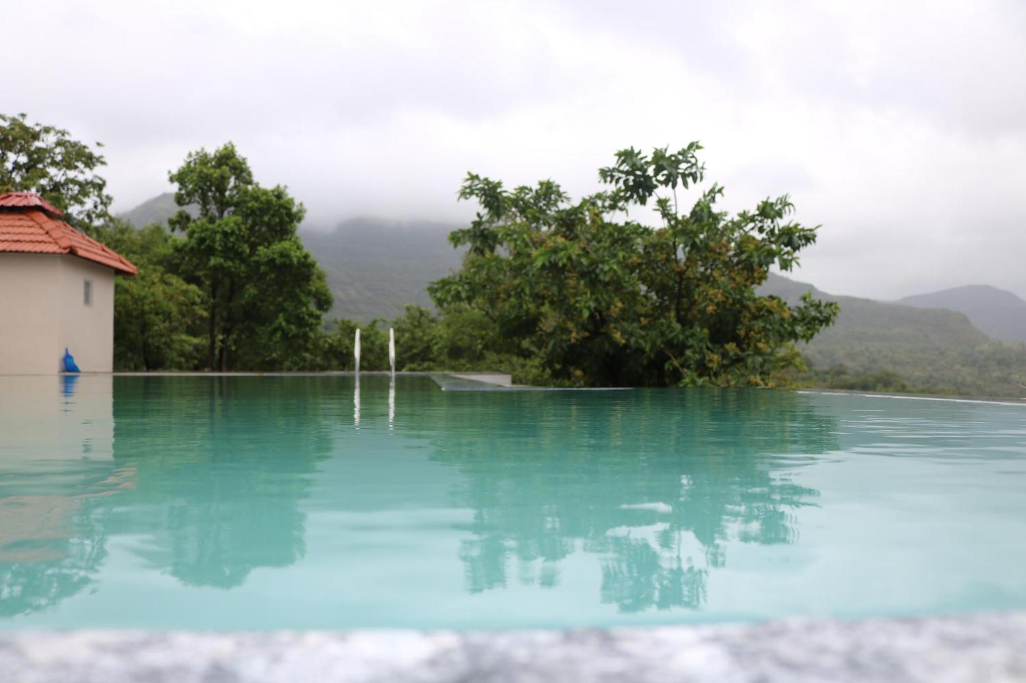 Farm stay Shinde's Tikona Valley Farm *