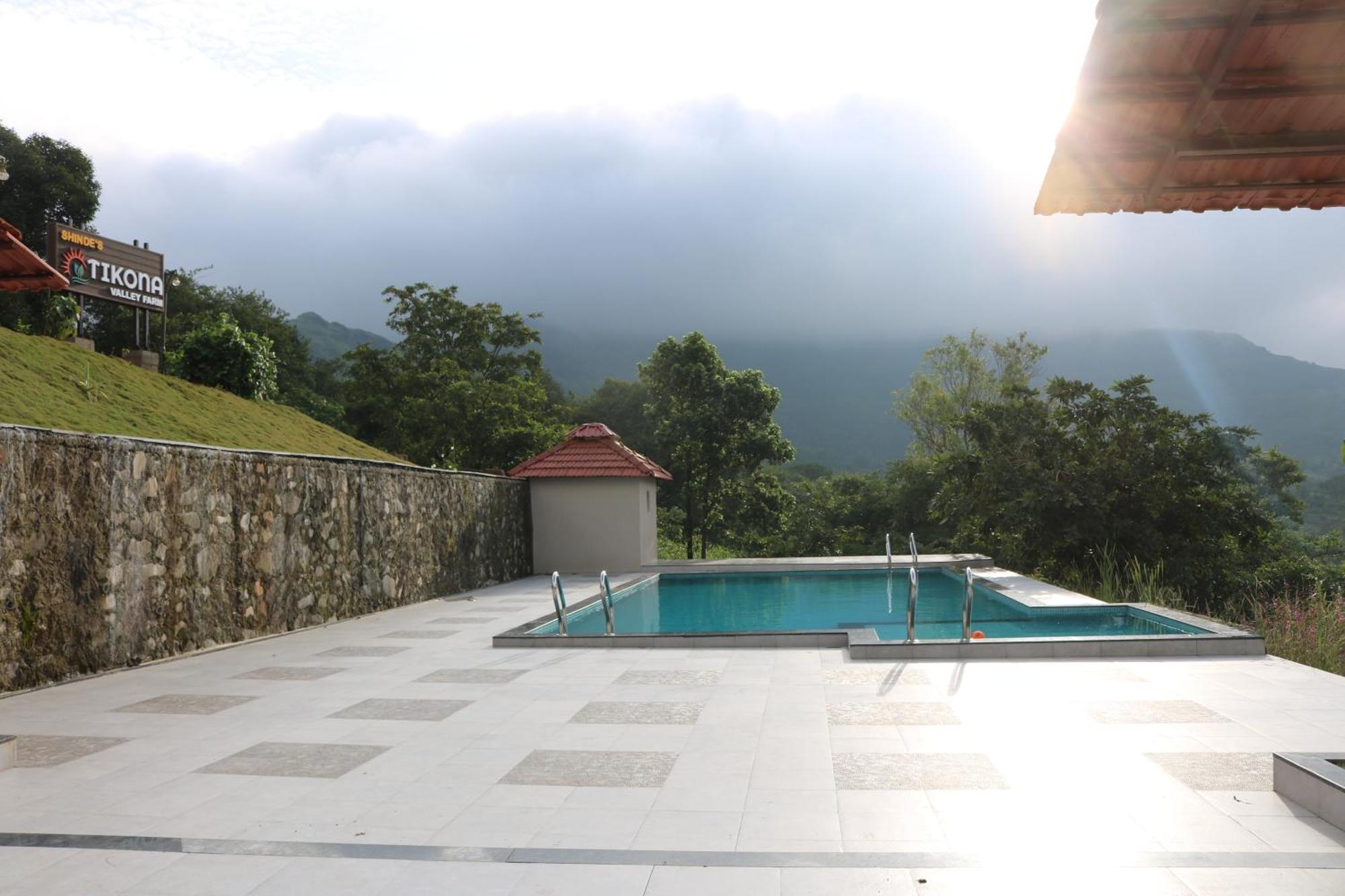 Farm stay Shinde's Tikona Valley Farm