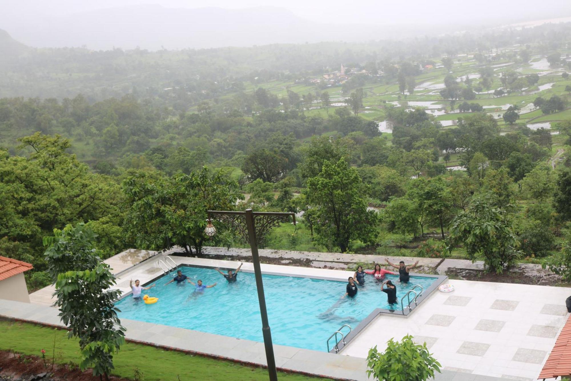 Farm stay Shinde's Tikona Valley Farm
